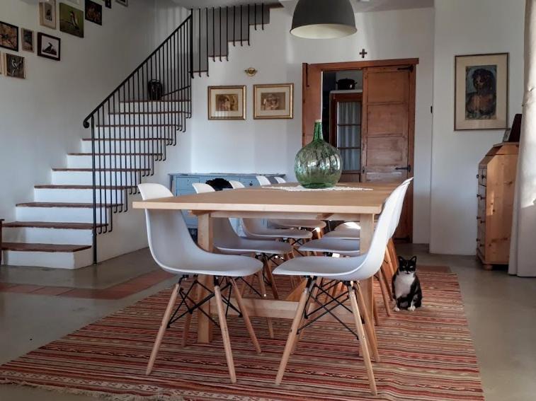 Flores Amarillas B&B Almoharin Dış mekan fotoğraf